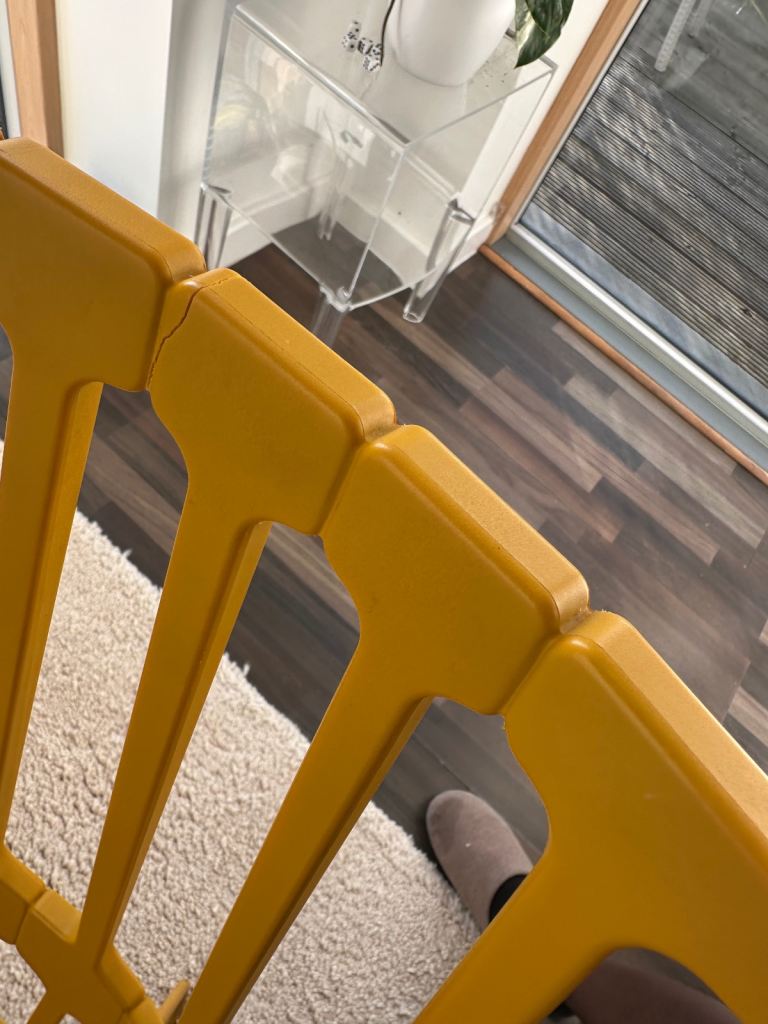 Kartell Comback Sled Chair – Mustard Yellow – Patricia Urquiola 