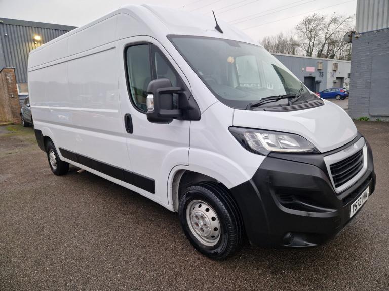 2023 Peugeot Boxer 2.2 BlueHDi H2 Professional Premium+ Van 140ps PANEL VAN DIESEL Manual