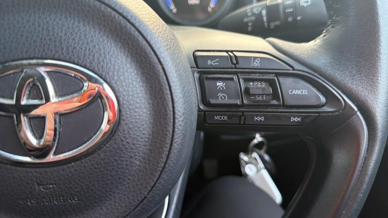 2021 Toyota Yaris 1.5 Hybrid Design 5dr CVT Hybrid Hatchback Hatchback Hybrid Automatic