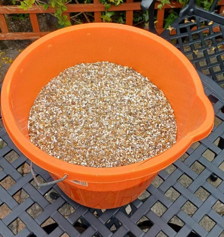 Bucket of Used Aquarium Gravel - Fish Tank Substrate