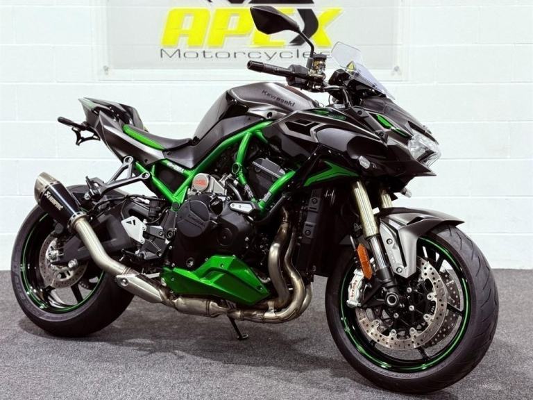 Kawasaki Z H2 SE! ESA SUSPENSION! AKRAPOVIC EXHAUST! EXTENDED MANUFACTURERS