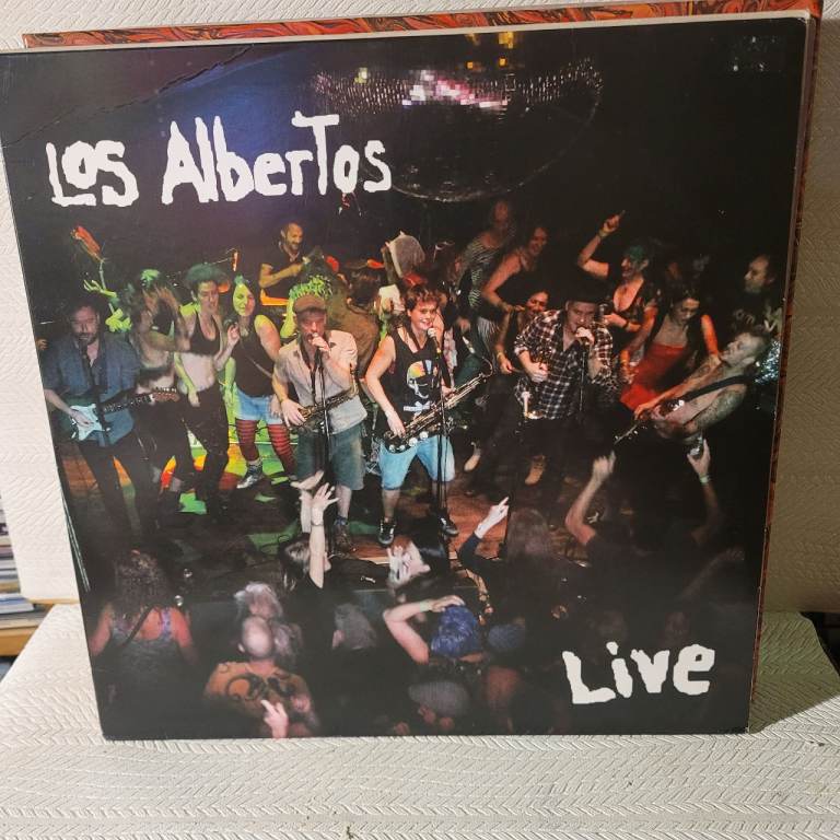 Los Albertos Live Vinyl Record Album. R2/11