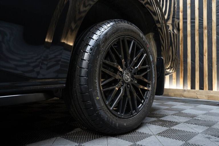  Ford Transit Custom 320 Limited L2 h1 Dciv Ecoblue Crew Cab Diesel Automatic