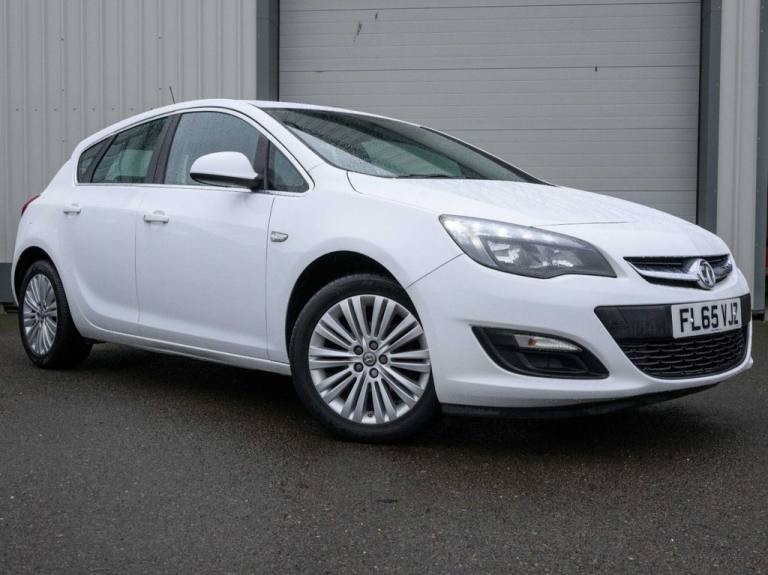 2015 Vauxhall Astra 1.4i 16V Excite 5dr HATCHBACK PETROL Manual