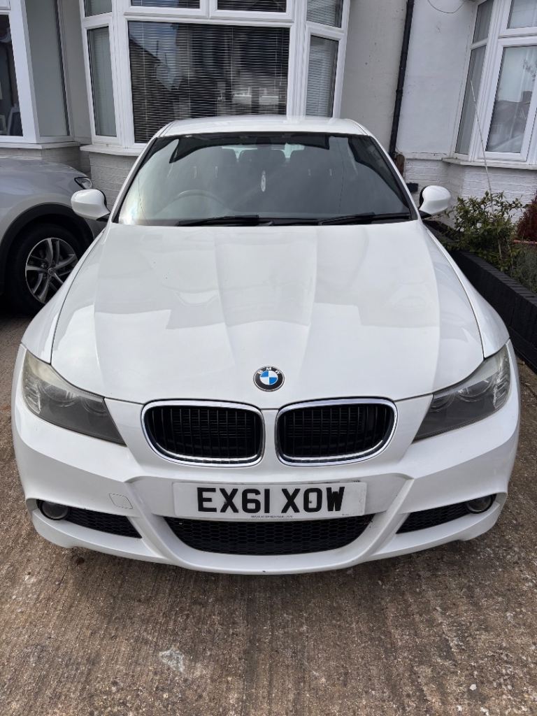 BMW, 3 SERIES, Saloon, 2011, Semi-Auto, 1995 (cc), 4 doors