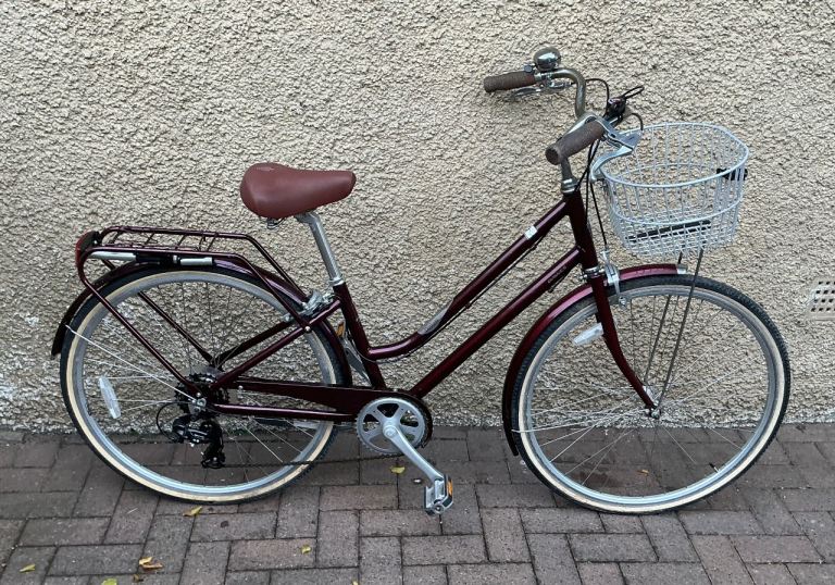 Bike/Bicycle.LADIES DAWES “ DUCHESS “ SMALL STEP THRU FRAME HYBRID BICYCLE 