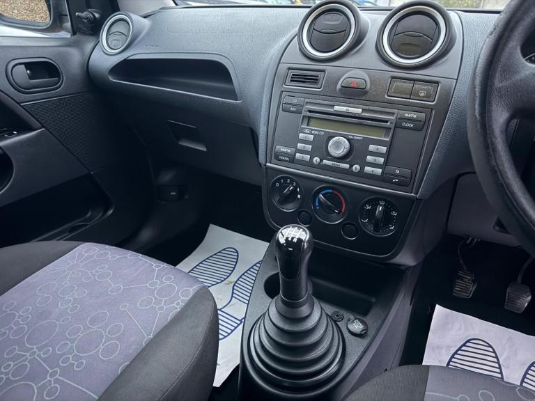 2008 Ford Fiesta 1.25 Style 5dr HATCHBACK Petrol Manual