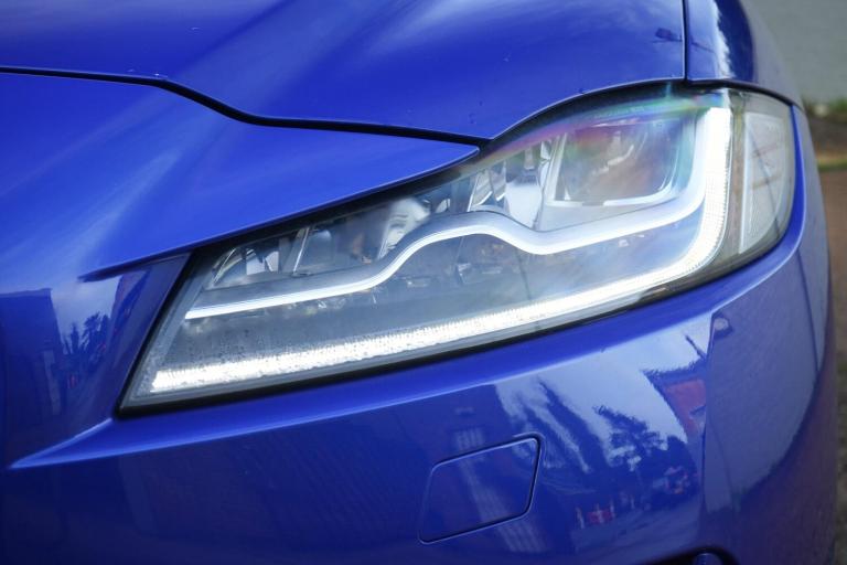 2016 Jaguar F-Pace 3.0d V6 1st Edition 5dr Auto AWD ESTATE DIESEL Automatic