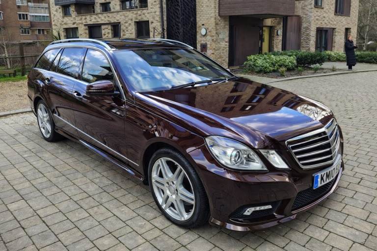 Mercedes E500 V8 sport estate designo pan roof huge spec amazing car