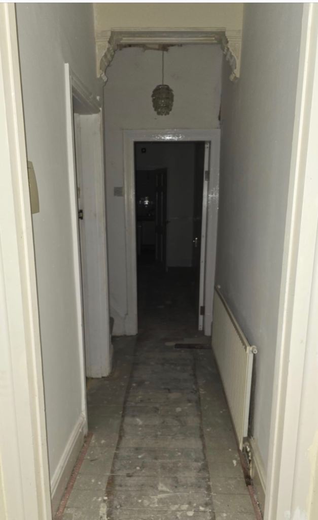 3 bed unfurnished house 