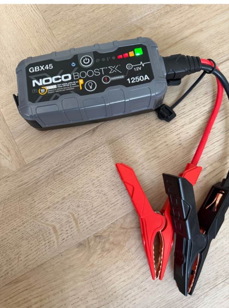 Noco gbx45 1250amp jump starter 