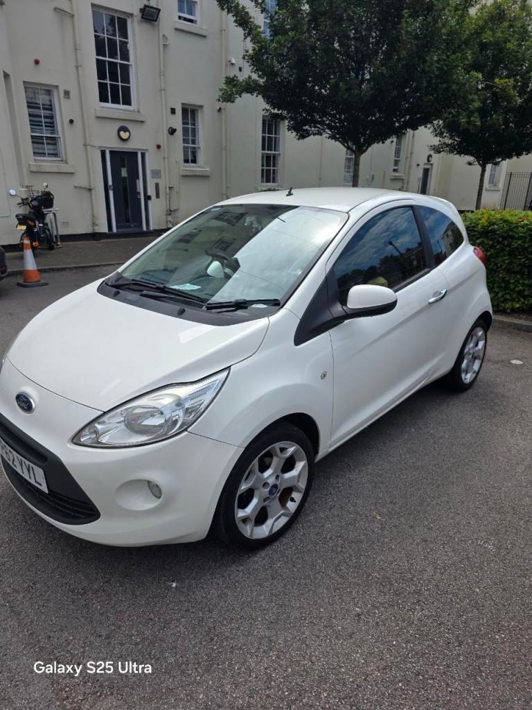 Ford, KA, Hatchback, 2013, Manual, 1242 (cc), 3 doors