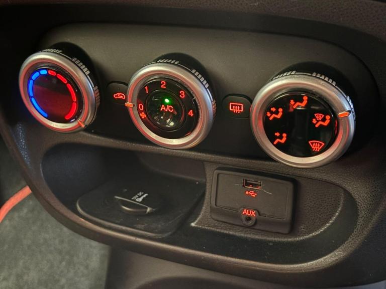 2013 Fiat 500L 1.4 Pop Star 5dr MPV PETROL Manual