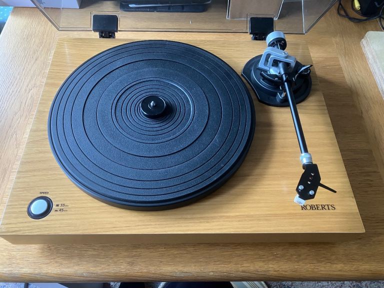 Roberts Radio RT100 Two Speed Turntable