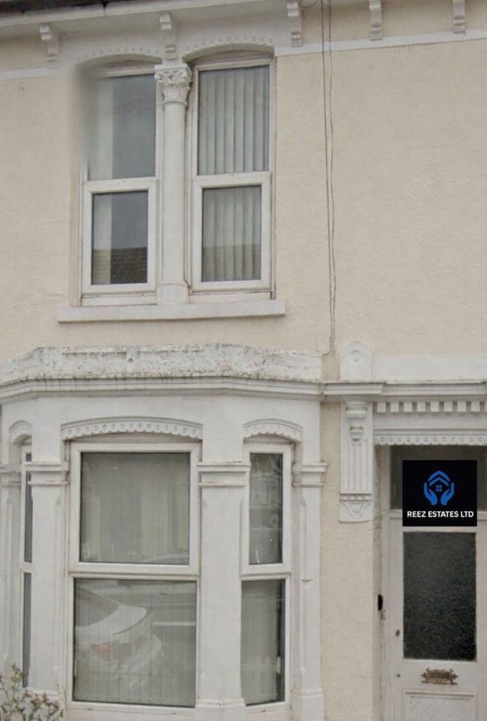 Rooms Available, Manners Road, PO4