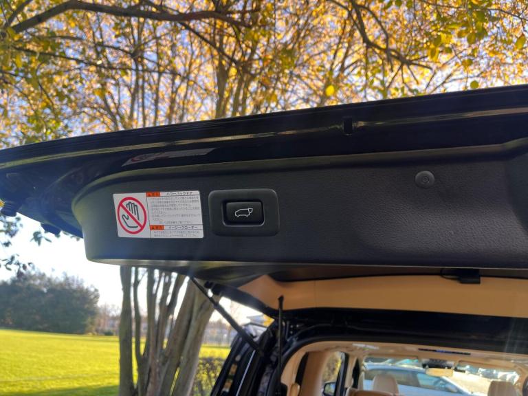  Toyota Alphard 2.5 HYBRID PETROL EXECUTIVE LOUNGE Petrol/Electric Hybrid Automatic