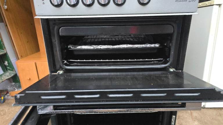Flavel Double Electric Cooker / Oven - Good condition - Can deliver locally from £8