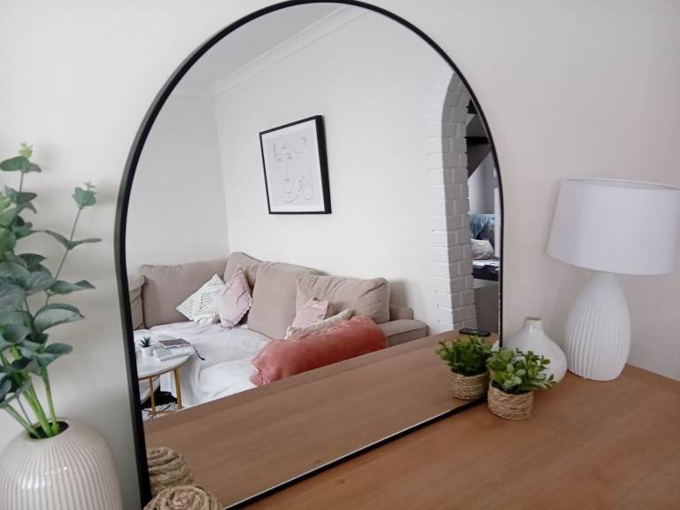 Arch shape mirror black frame