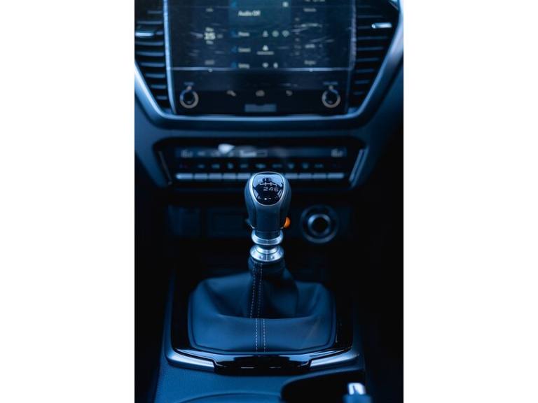  Isuzu D-Max DL40 Dcb Pick Up Diesel Manual