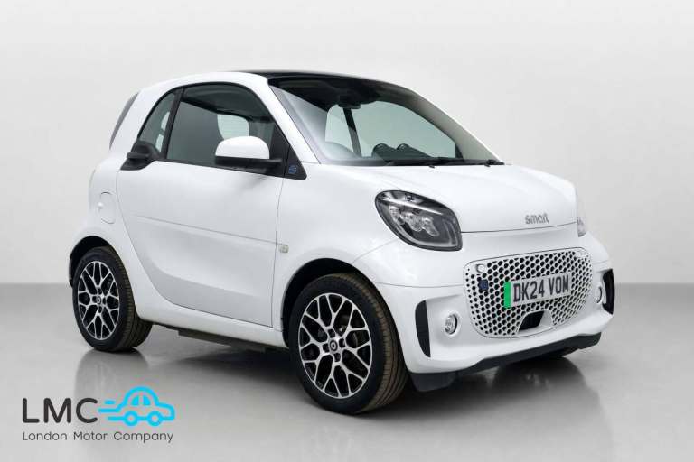 2024 smart fortwo 17.6kWh Exclusive Coupe 2dr Electric Auto (22kW Charger) (82 ps) Coupe Electric...