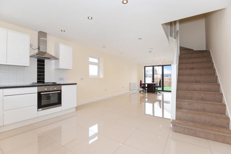 2 bedroom house available