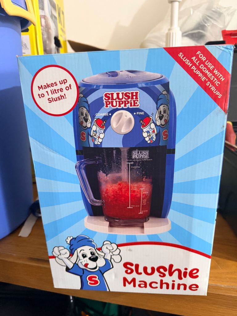 NEW Slush Puppie Machine + 2 Syrups