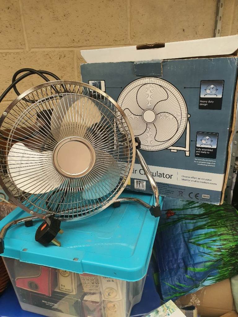 Metal Desk Fan / Air Circulator - Good Condition