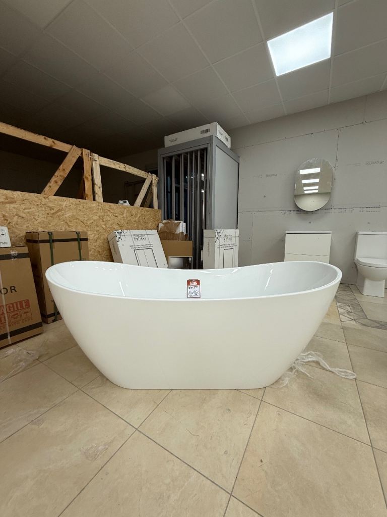 1700 freestanding bath 