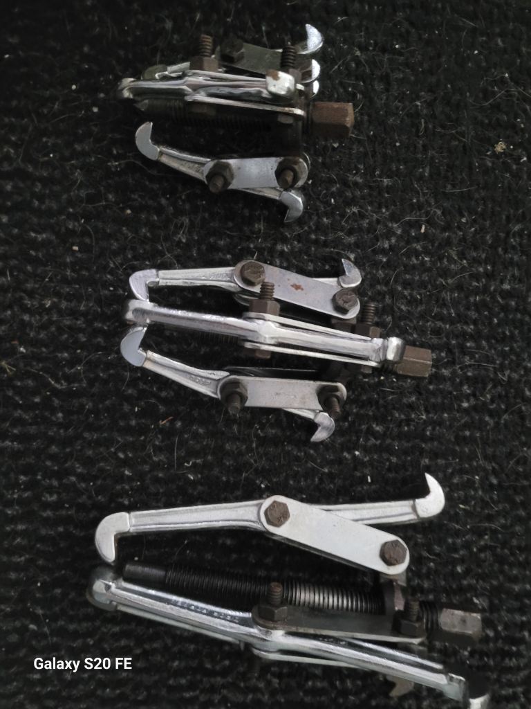 MAX-PRO Bearing Puller Set – Good Condition