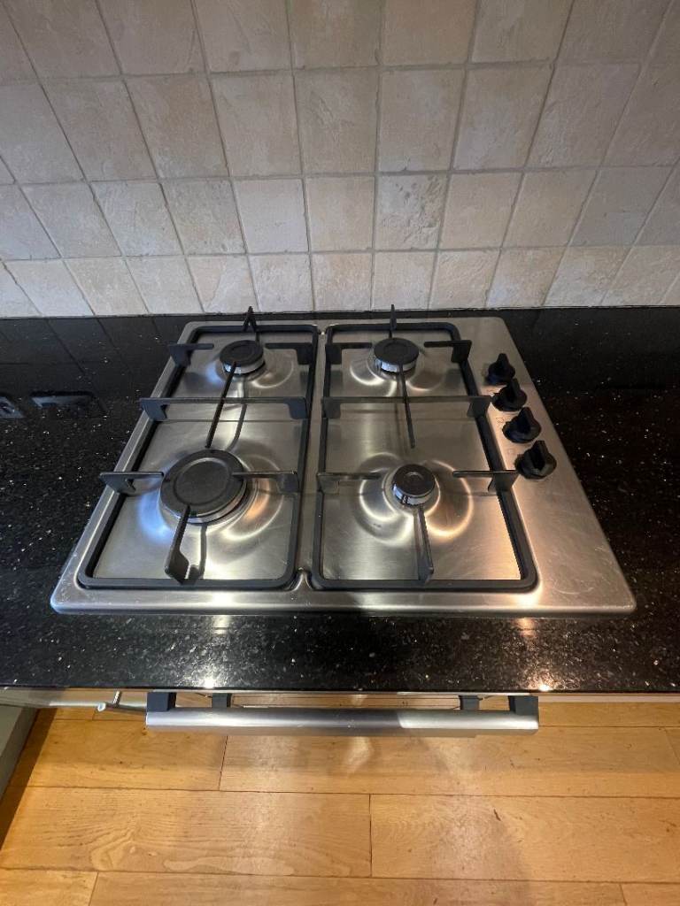 image for Bosch Silver Gas Hob - Great Condition tested E17