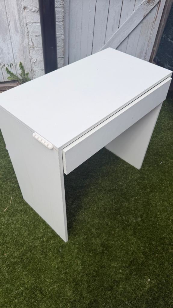 Amazon dressing table 