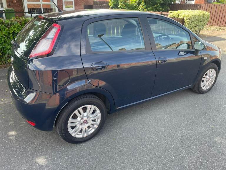 Fiat, PUNTO, Hatchback, 2013, Manual, 1242 (cc), 5 doors