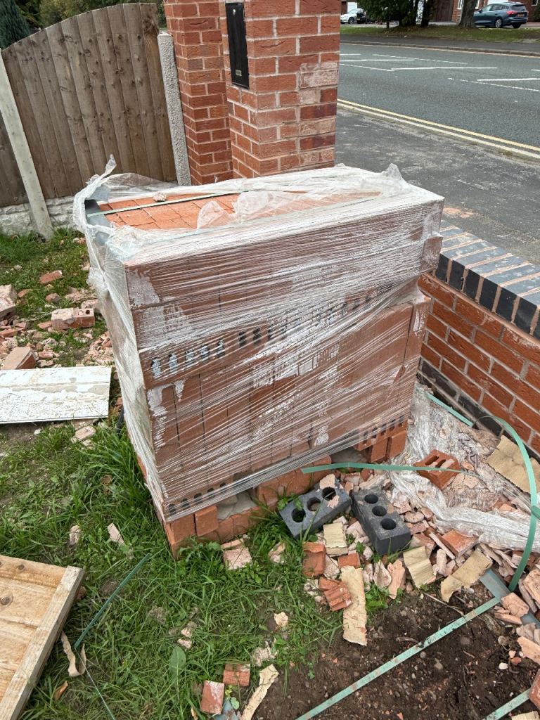 Red Bricks spare 
