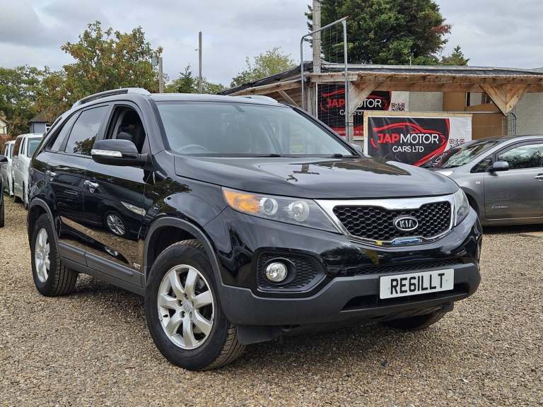 LATE 2011 KIA SORENTO 2.2 CRDi 5 DOOR 7 SEATER DIESEL AUTOMATIC BLACK