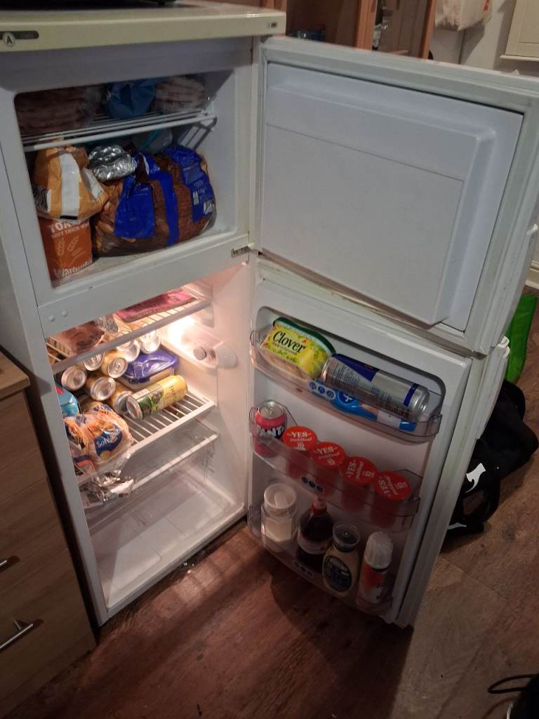 Fridge freezer