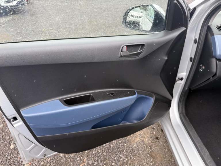 HYUNDAI I10 1.2 SE 2015