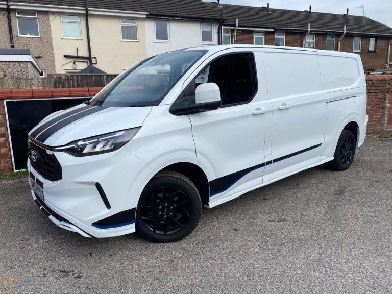 Ford Transit Custom 300 170PS EcoBlue Sport Automatic L2 H1 Euro 6