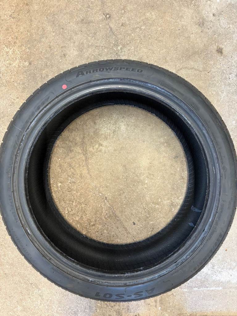 ARROWSPEED AS-AS01 225/40/ZR18 92Y XL (DOT5125). 3 WEEKS OLD AND COVERED ONLY 294 MILES