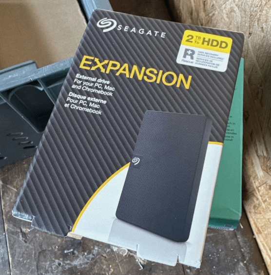 Seagate Expansion 2 TB Portable External Hard Drive