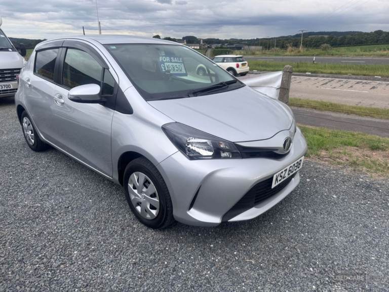 AUTOMATIC TOYOTA YARIS 1.0 "" LOW MILES ""IMMACULATE 