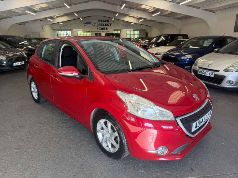 2014 Peugeot 208 1.2 VTi Access+ 5dr HATCHBACK PETROL Manual