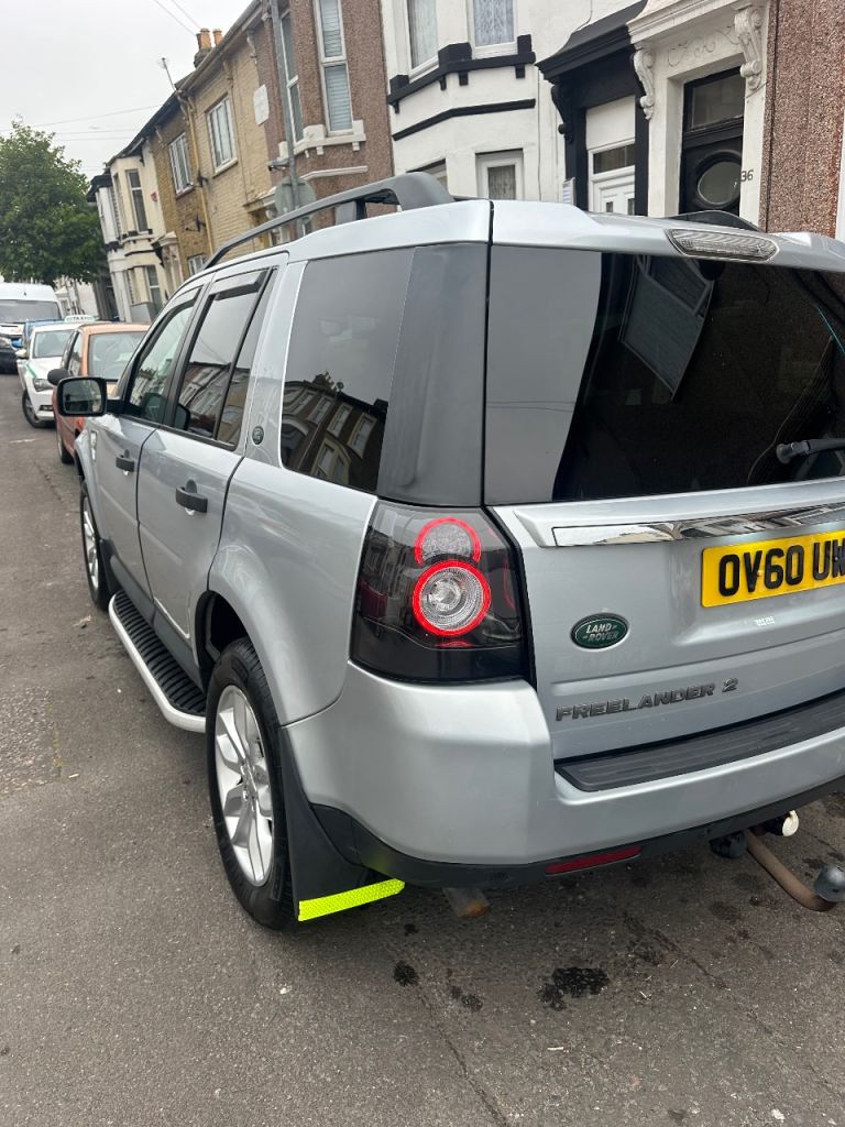 Land Rover, FREELANDER, Estate, 2010, Manual, 2179 (cc), 5 doors