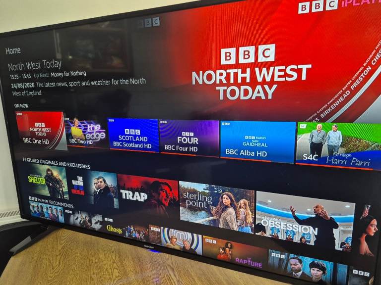 Sharp LC-43CFE4142E 43-inch Full HD LED TV - Good Condition