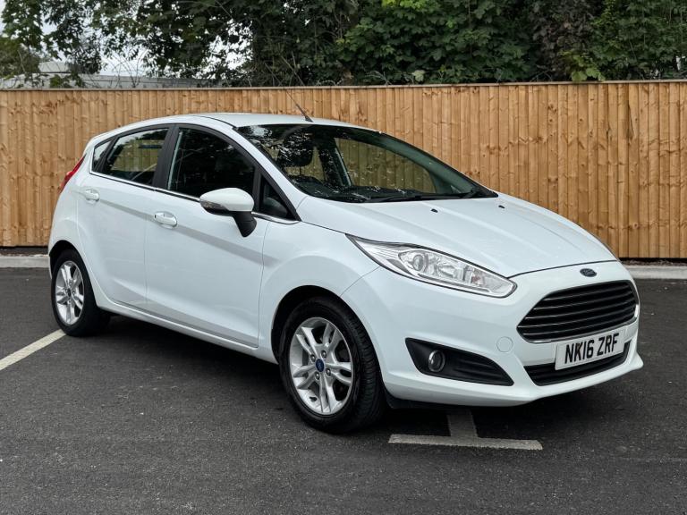 2016 Ford Fiesta 1.25 82 Zetec 5dr HATCHBACK Petrol Manual