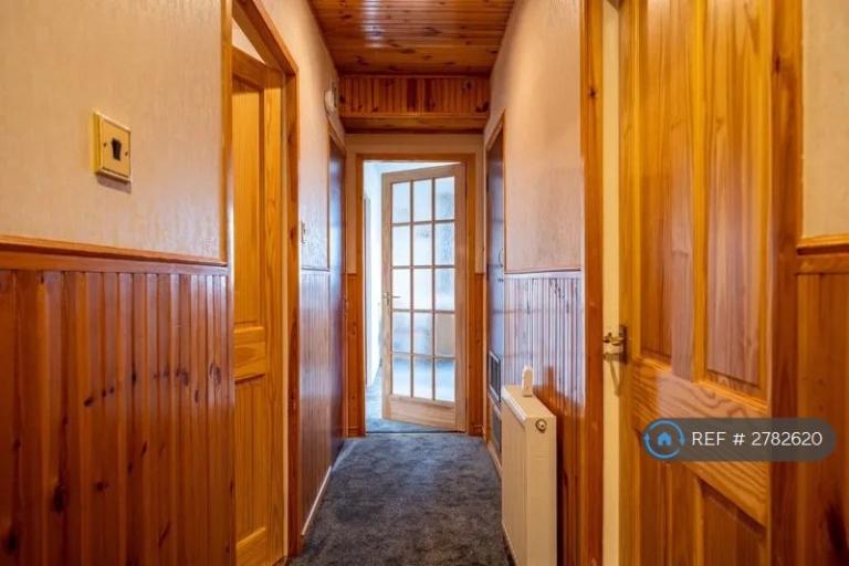 2 bedroom flat in Tedder Street, Aberdeen, AB24 (2 bed) (#2782620)