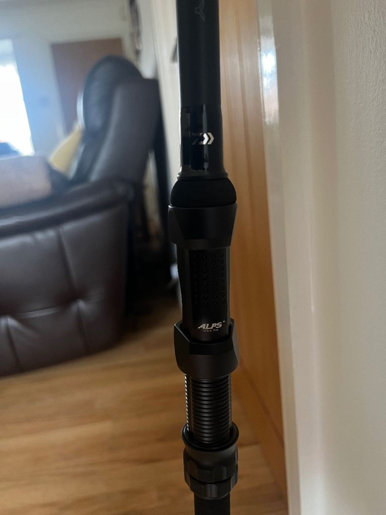 Daiwa infinity x45 carp rod and Daiwa 20 Crosscast 45 SCW QD Reel