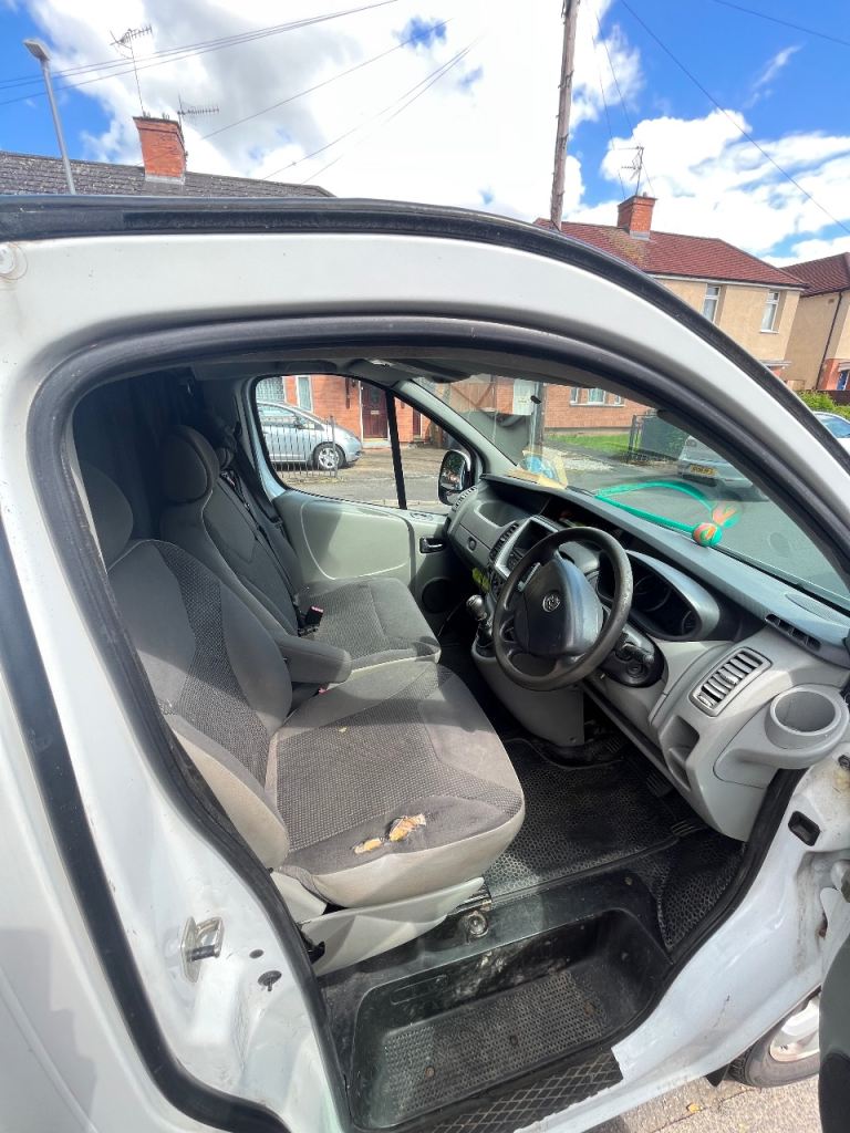 Vauxhall, VIVARO, Panel Van, 2011, Manual, 1995 (cc)