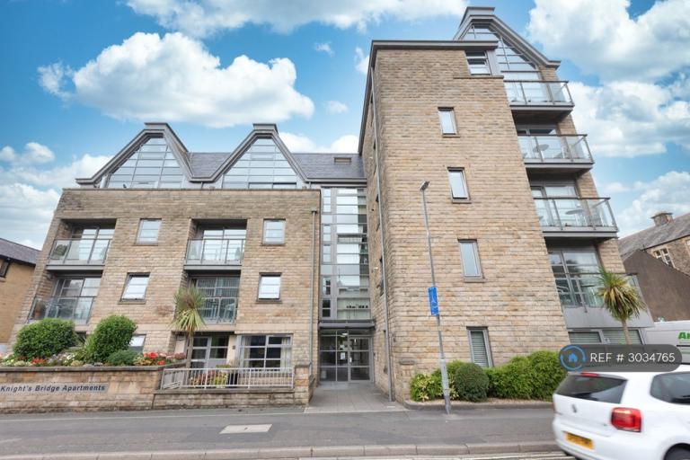1 bedroom in Henry Street, Lancaster, LA1 (#3034765)
