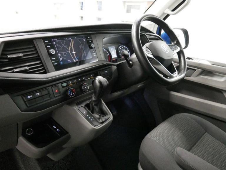 72 VW TRANSPORTER T30 2.0 TDI 150 BHP HIGHLINE DSG AUTO KOMBI 5 SEATER ( NO VAT)