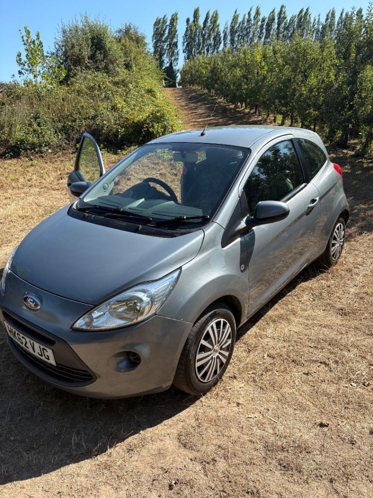 Ford, KA, Hatchback, 2013, Manual, 1242 (cc), 3 doors